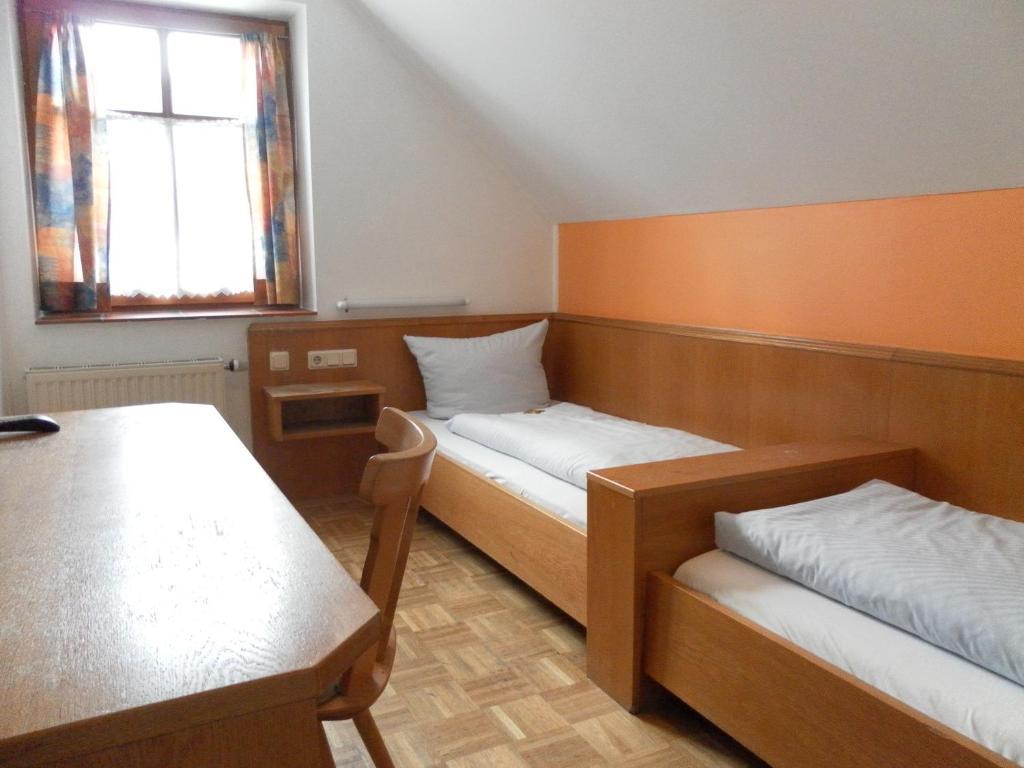 Landgasthof Asum Dasing Szoba fotó